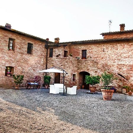 Agriturismo San Pierino Monteroni dʼArbia Exteriér fotografie