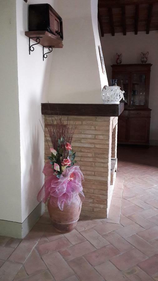 Agriturismo San Pierino Monteroni dʼArbia Exteriér fotografie